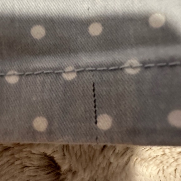 GAP Khakis By Gap Light Blue Polka Dot Bermuda Shorts - Picture 3 of 9